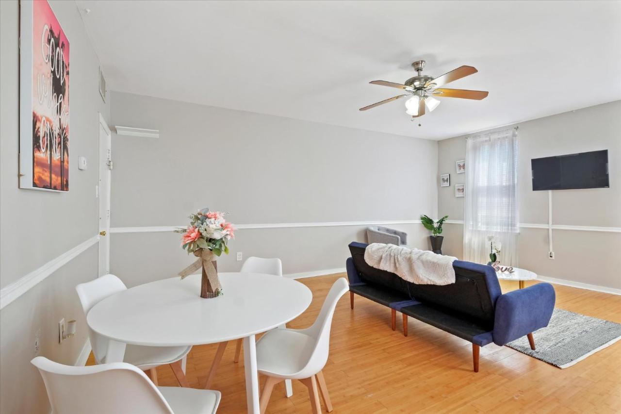 Cozy 1br W Deck Near Rittenhouse * Philadelphia
